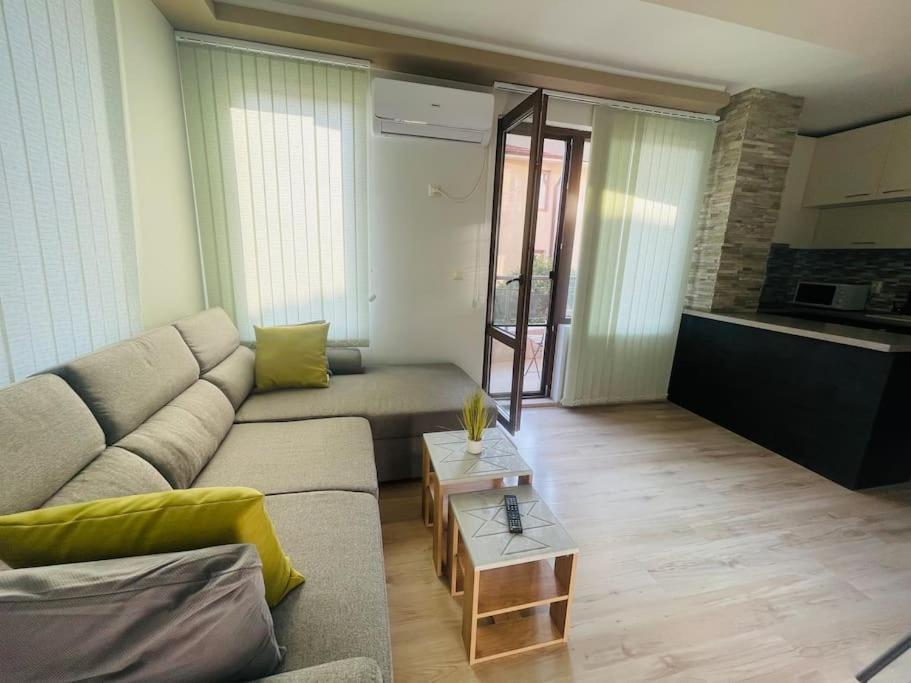 Breeze Apartment Burgas Exterior foto